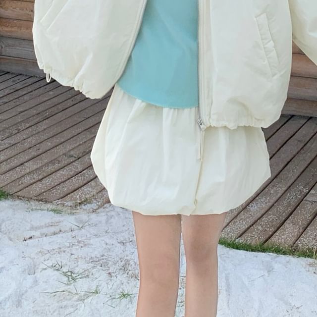 Round Neck Padded Zip Jacket / Mock Neck T-Shirt / Bubble Hem Mini Skirt