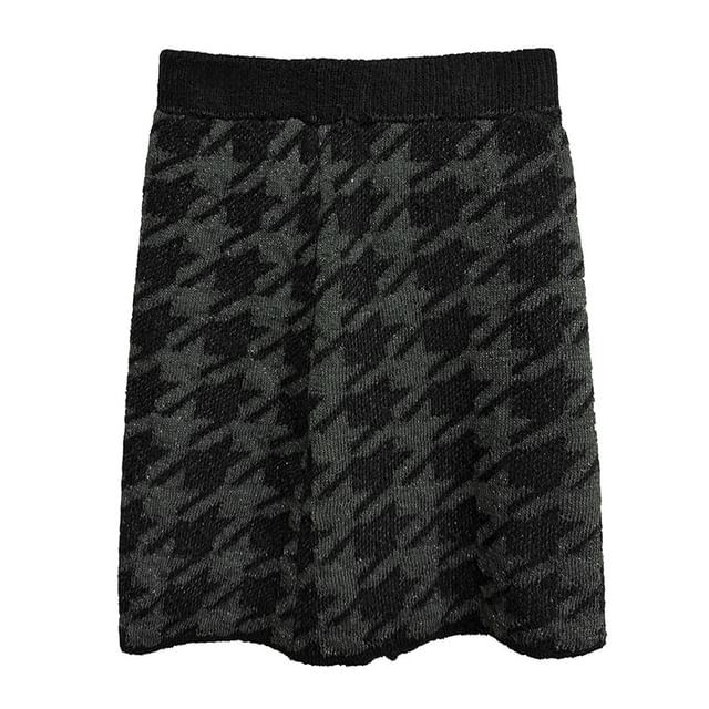 Crew Neck Houndstooth Oversized Sweater / High Rise Knit Mini Pencil Skirt