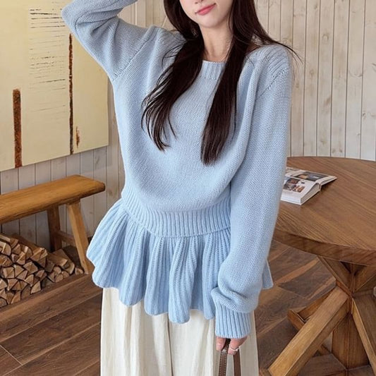 Set: Crew Neck Long-Sleeve Sweater & High-Waist Mini Skirt