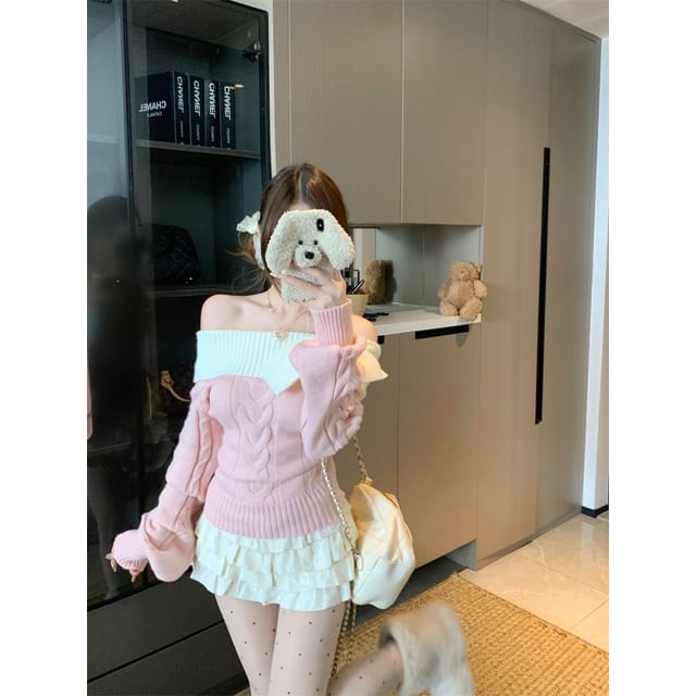 Color-Block Cable Knit Slim Sweater