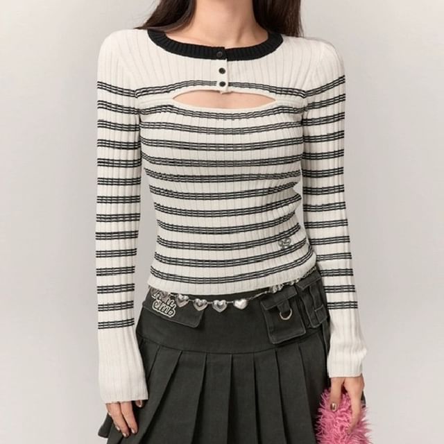 Striped Contrast Trim Cropped Knit Crew Neck Long Sleeve Top