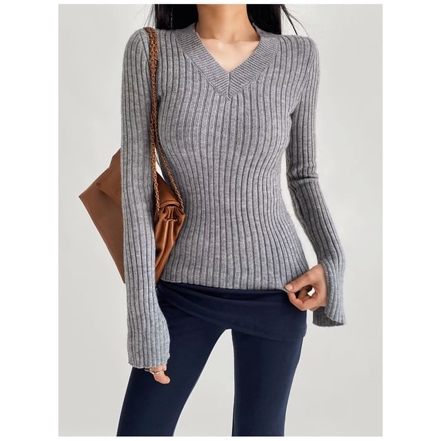 Ribbed V-Neck Solid Knit Sweater
