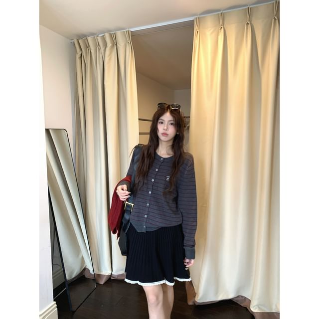 Contrast Trim Knitted Mini Pleated Skirt High Waist