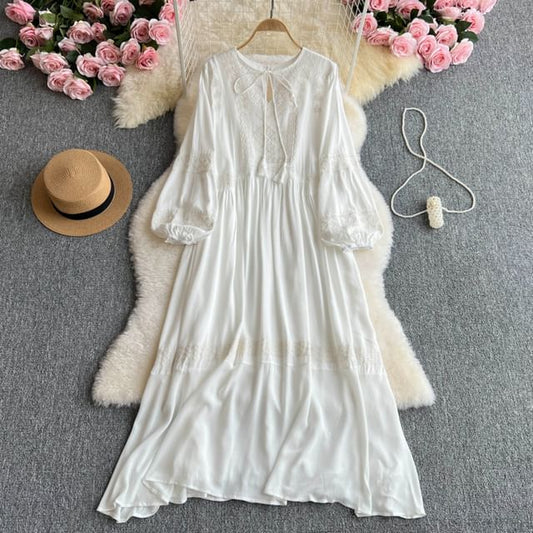 Long-Sleeve Round Neck Plain Maxi A-Line Dress