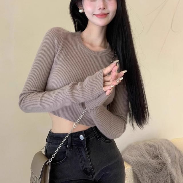 Slim Fit Long-Sleeve Knit Crop Top