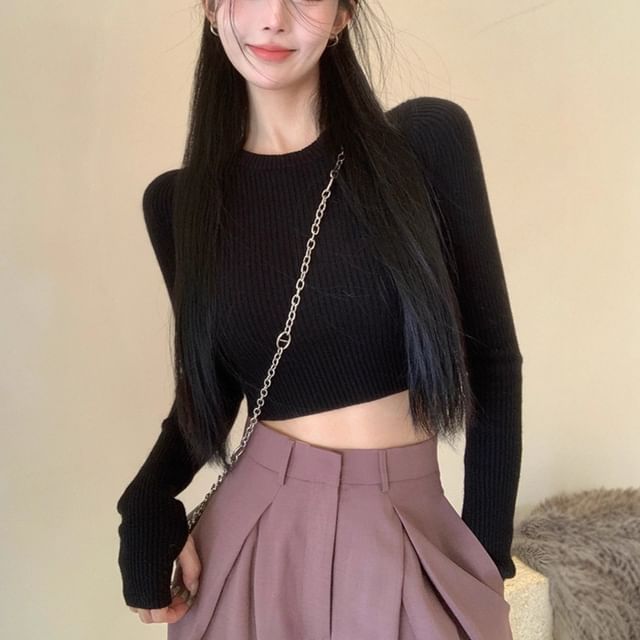 Slim Fit Long-Sleeve Knit Crop Top