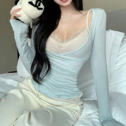Set: V-Neck Ruffle Trim T-Shirt + Lace Camisole Top