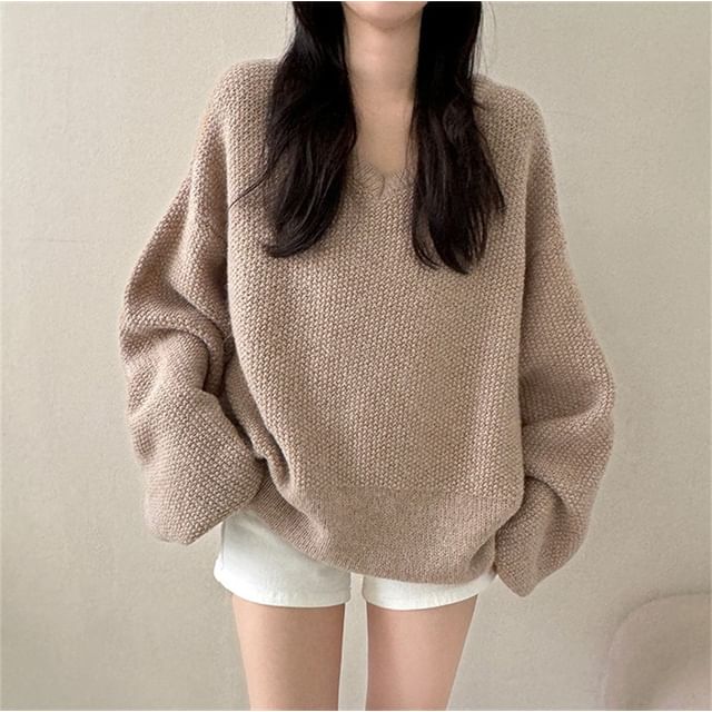Simple V-Neck Knitwear