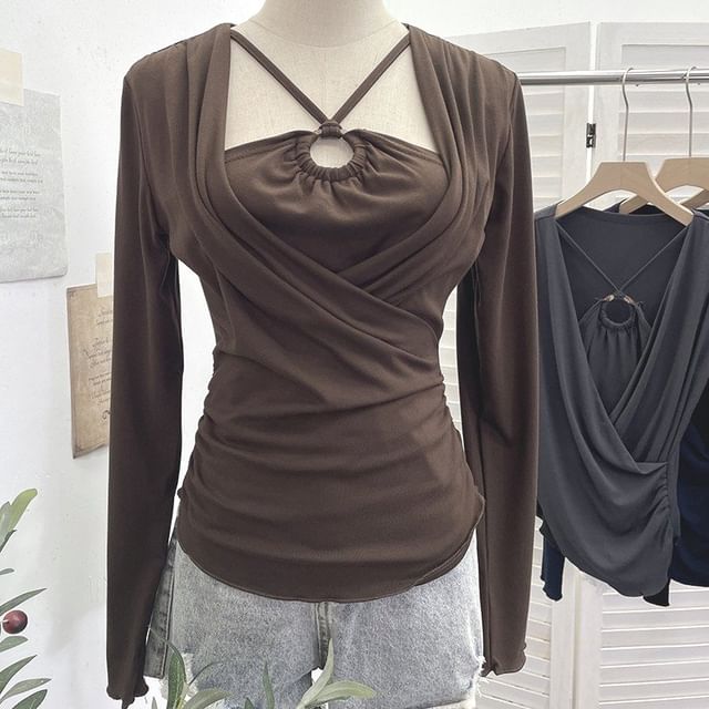 Fitted Halter Neck Two-Piece Style Long Sleeve Tee