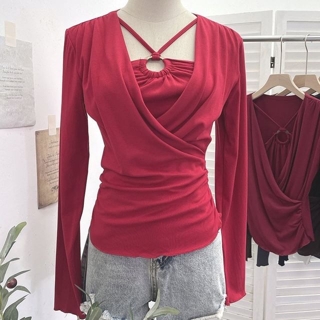 Fitted Halter Neck Two-Piece Style Long Sleeve Tee
