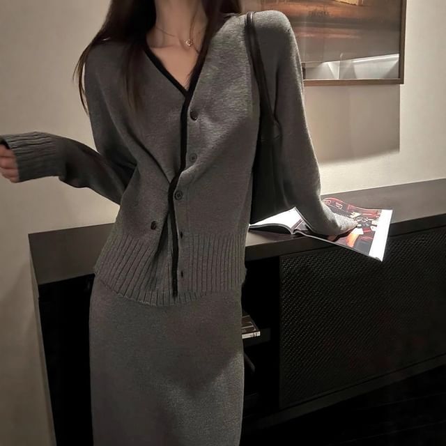 Set: V-Neck Contrast Trim Cardigan + High Waist Plain Knit Maxi Pencil Skirt