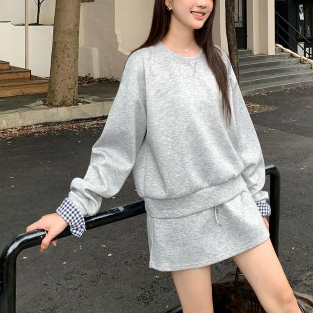Crewneck Pullover with Mini Skirt Set