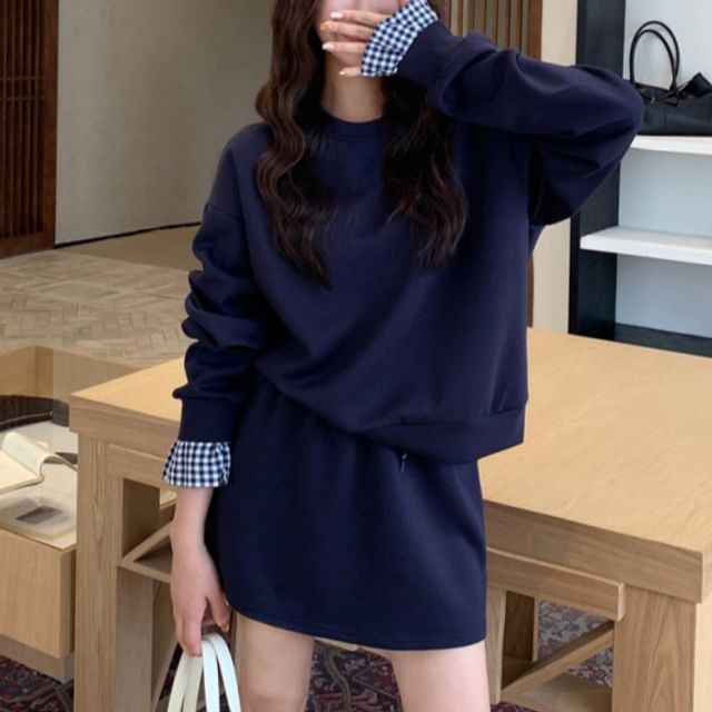 Crewneck Pullover with Mini Skirt Set