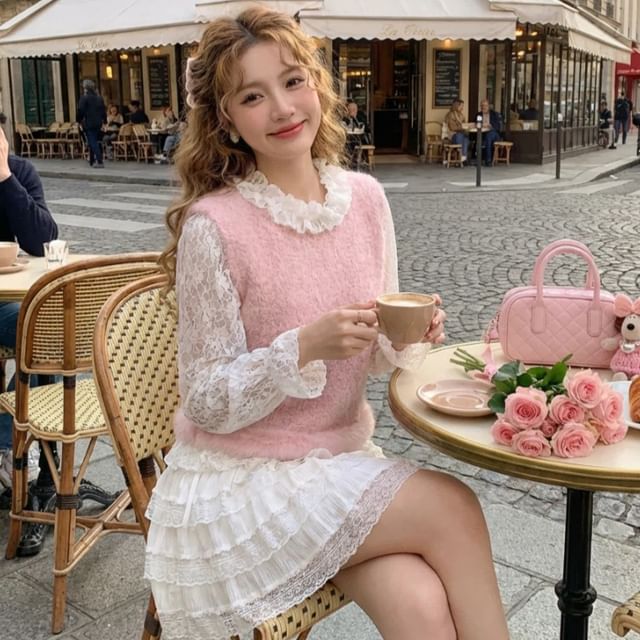 Round Neck Lace Top and Fluffy Sweater Vest Set