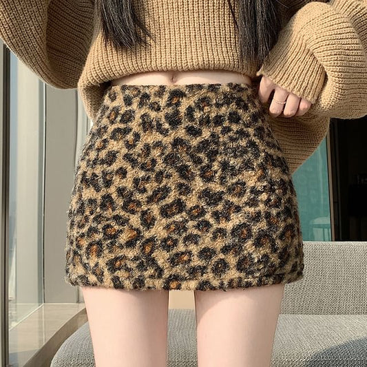 Leopard Print Fleece Mini Pencil Skirt Mid Rise