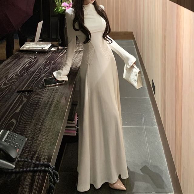 Turtleneck Plain Shrug / Long-Sleeve Plain Knit Maxi A-Line Dress