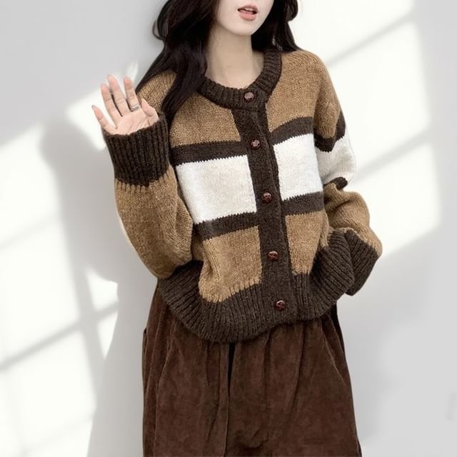 Crewneck Color Block Crop Cardigan