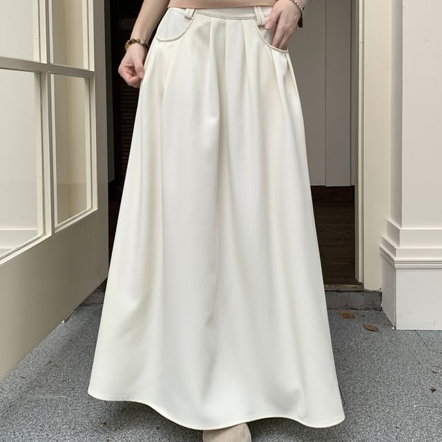 High-Rise Pleated Maxi A-Line Skirt in Solid Color