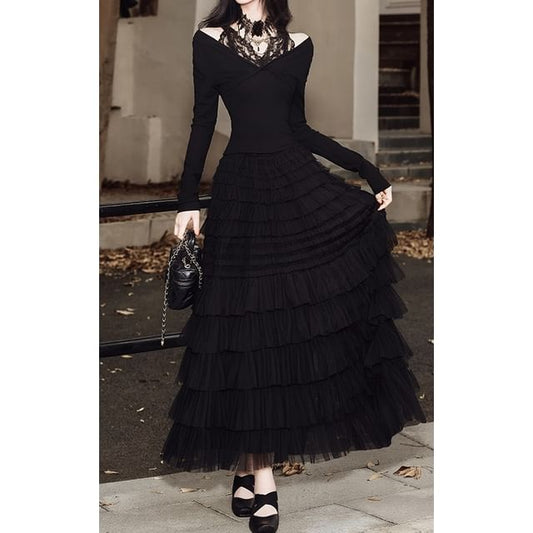 Cold Shoulder Lace T-Shirt with Layered Midi Skirt Set