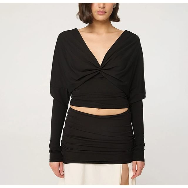 Open-Back Ruched V-Neck Crop Tee with Long Sleeves