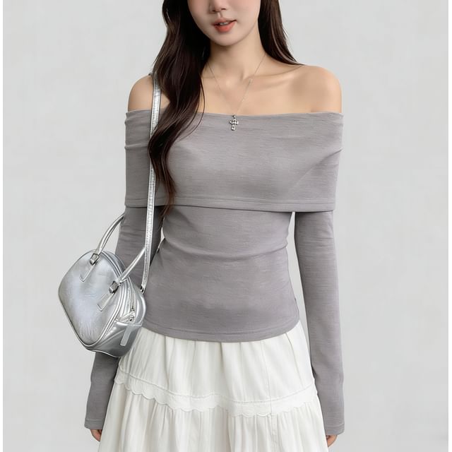 Off Shoulder Long Sleeve Solid Top