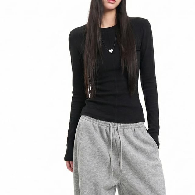 Plain Crew Neck Tee with Long Sleeves