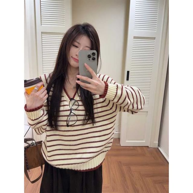 Striped Contrast Trim V-Neck Sweater