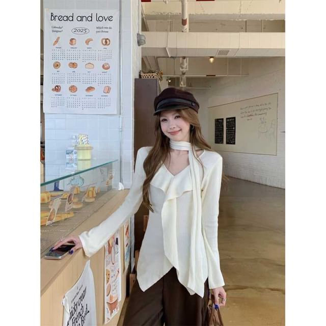 Elegant Knit Set with V-Neck Long Sleeve Top and Scarf
