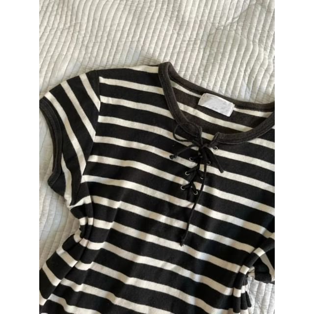 Striped Slim Fit Lace-Up Tee