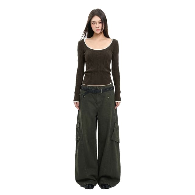 Scoop Neck Crop Knit with Contrast Trim