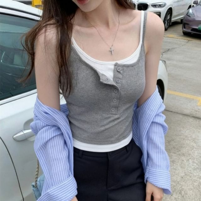 Two-Tone Crop Camisole with Scoop Neck and Long Sleeves