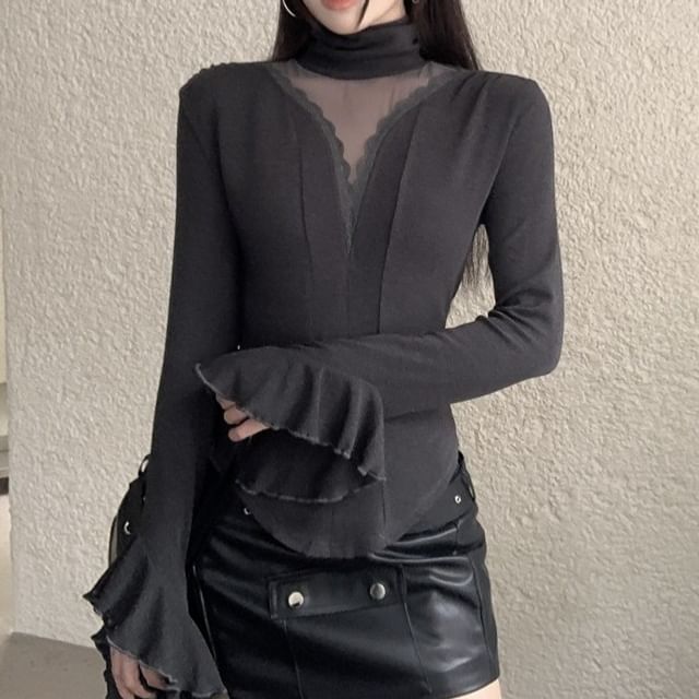 Turtleneck Mesh Panel Lace Trim Slim Fit Tee