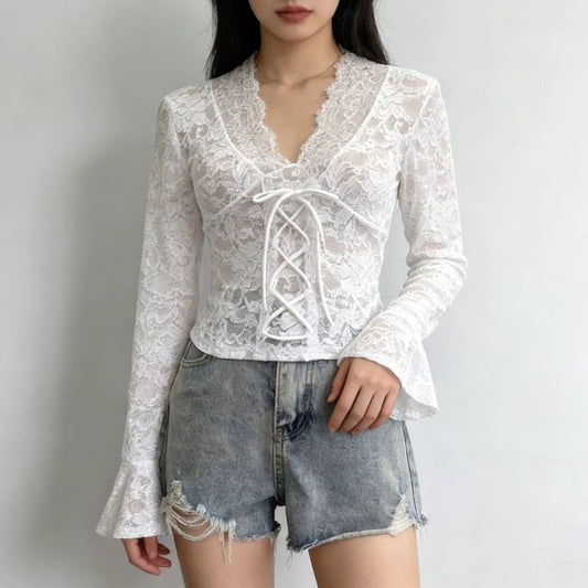 V-Neck Lace-Up Lace Slim Fit Crop Top