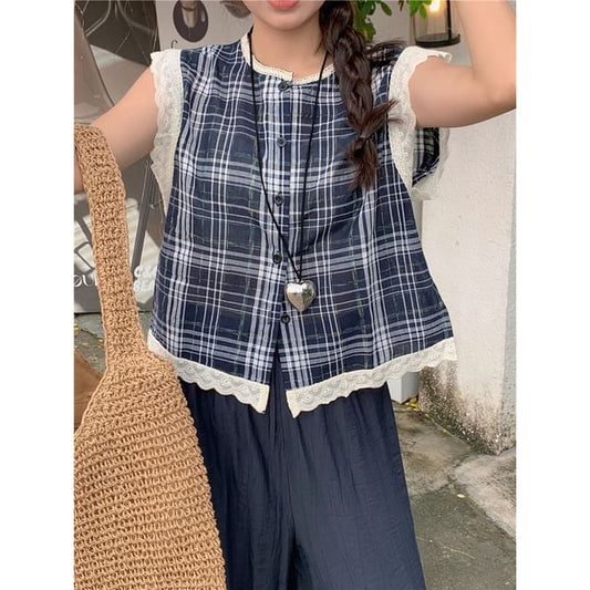 Crew Neck Plaid Lace Trim Button-Up Crop Blouse