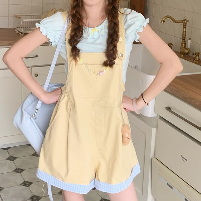Frill Trim Puff Sleeve Tee with Gingham Wide Leg Shorts, Leg Warmers & Bonnet Set