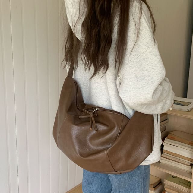 Faux Leather Slouchy Crossbody Bag