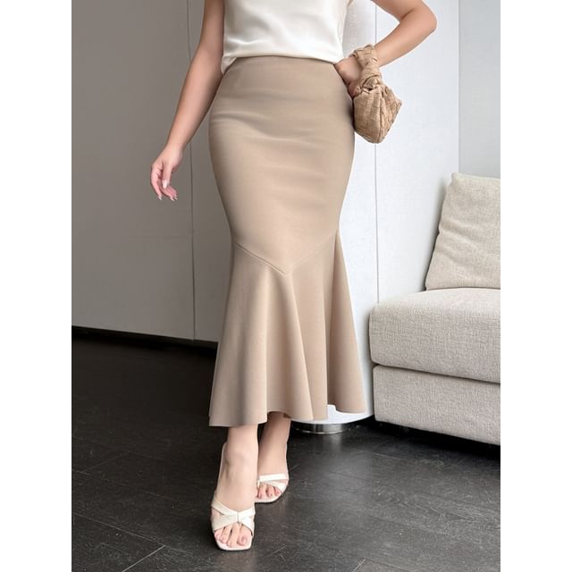 Maxi Mermaid Skirt - High-Waisted Plain