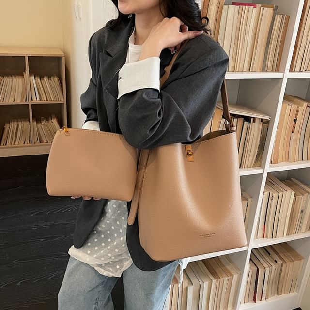 Set: Plain Faux Leather Tote Bag + Pouch