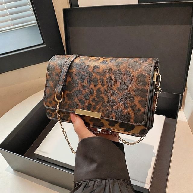 Leopard Print Flap Shoulder Bag