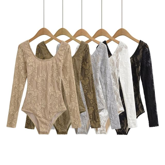 Long-Sleeve Scoop Neck Lace Bodysuit Top