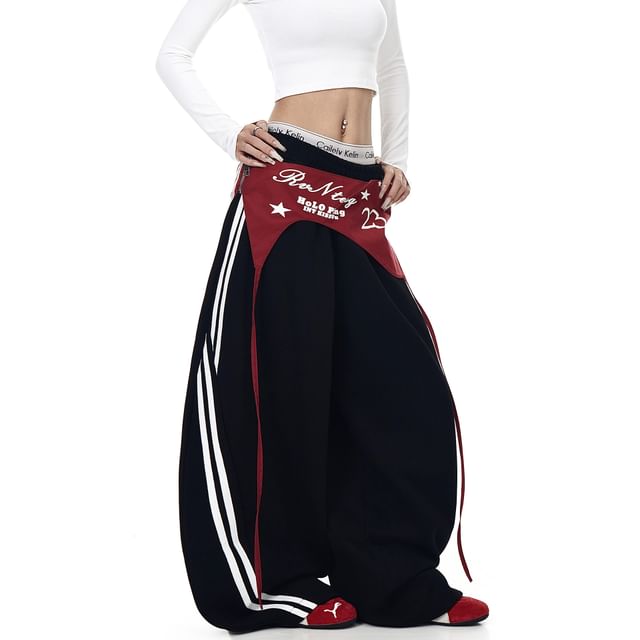 Striped Barrel Leg Sweatpants + Mini Skirt Set - Altfashion Shop