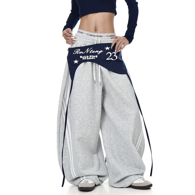 Striped Barrel Leg Sweatpants + Mini Skirt Set - Altfashion Shop