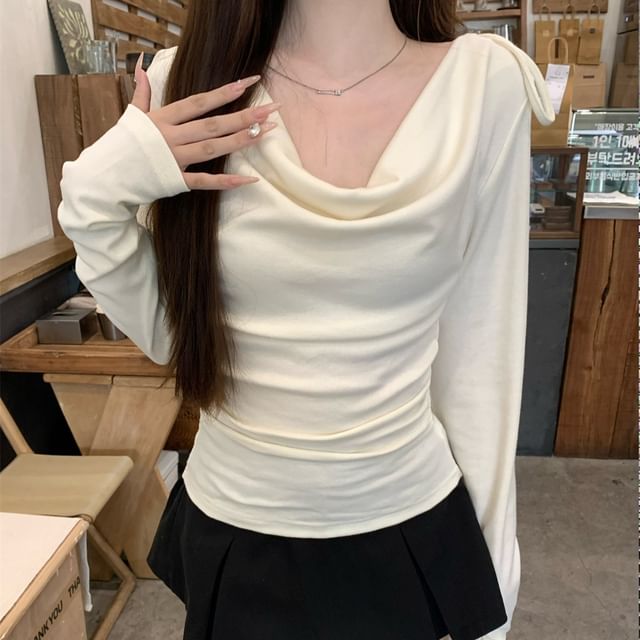 Extended Sleeve Cowl Neckline Basic Tee