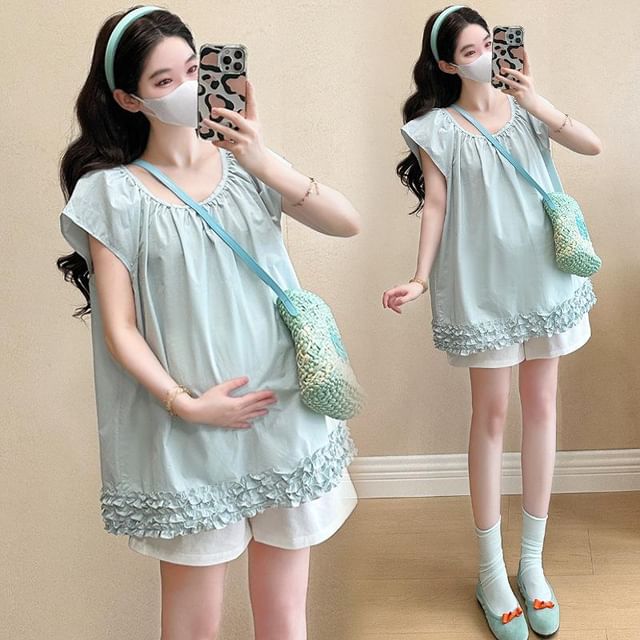 Maternity Short-Sleeve Solid Blouse & Shorts Set