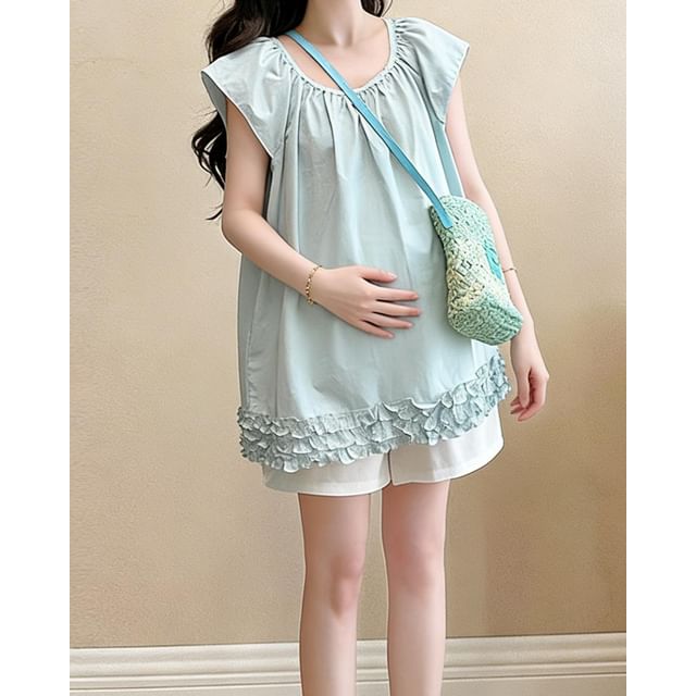 Maternity Short-Sleeve Solid Blouse & Shorts Set