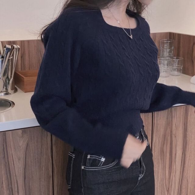 Square Neck Cropped Knit Top with Long Sleeves