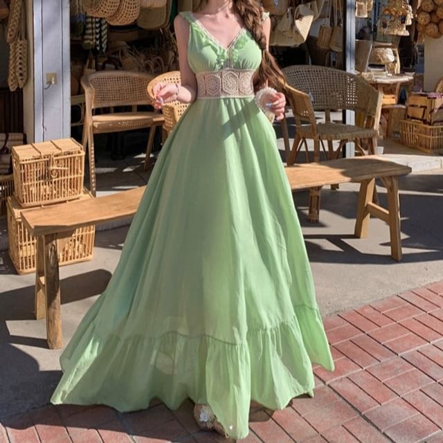 Sleeveless V-Neck Ruffle Panel Maxi A-Line Dress