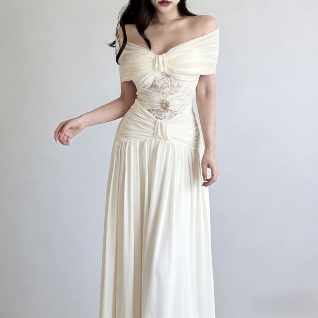 Off Shoulder Plain Lace Panel Ruched Maxi A-Line Dress