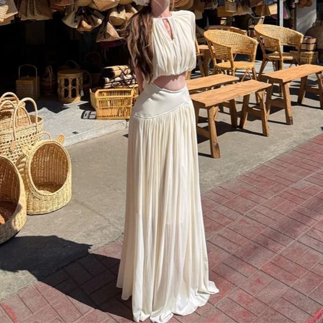 Flared-Sleeve Ruched Cropped Blouse / Low Rise Maxi Skirt - Altfashion Shop