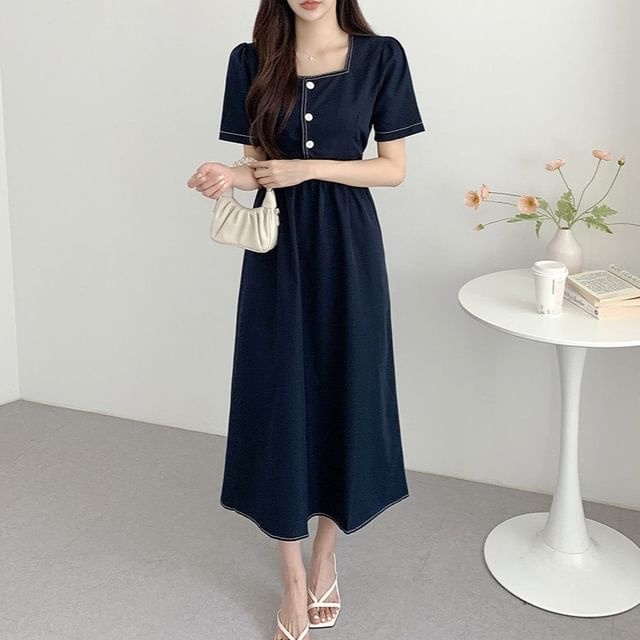 Short-Sleeve Square Neck Plain Contrast Stitching Maxi A-Line Dress